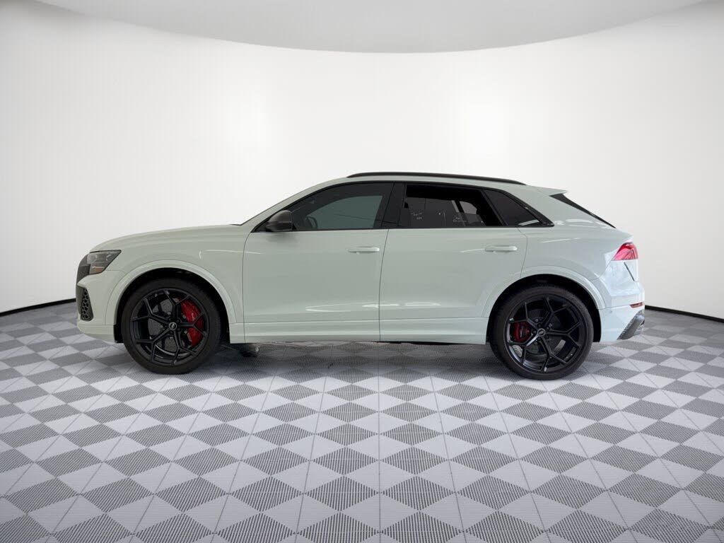 2025 Audi RS Q8