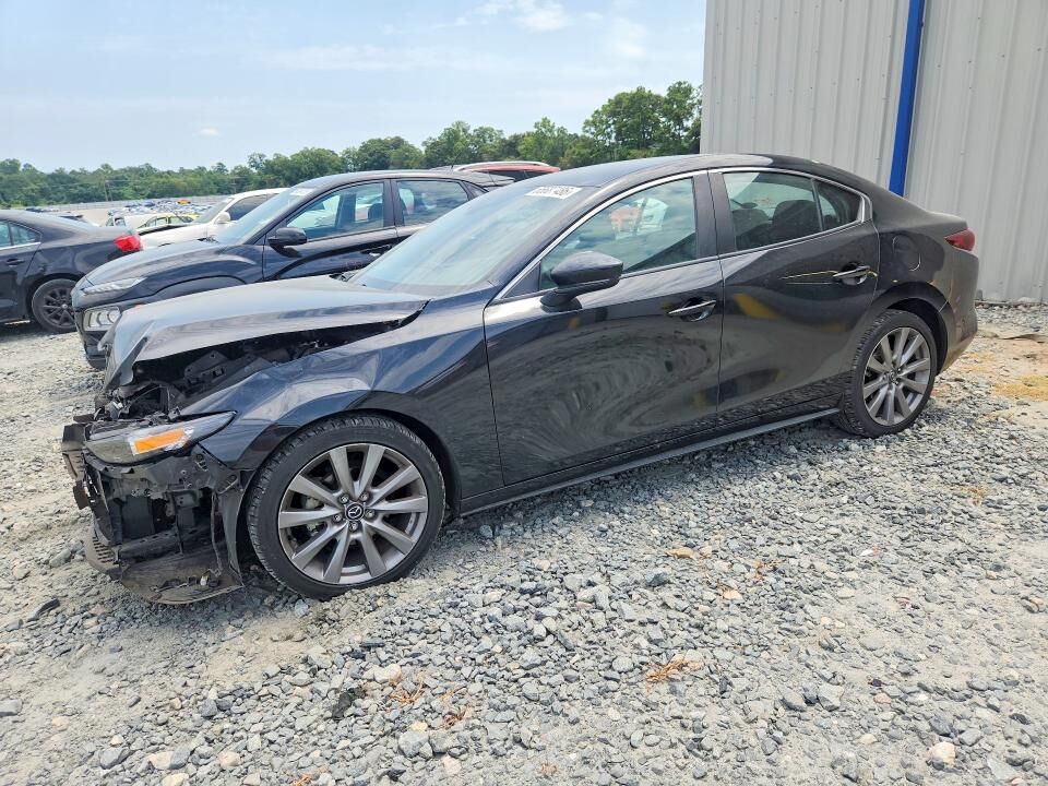 2022 MAZDA Mazda3