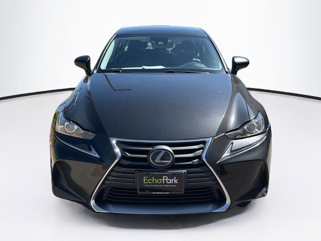 2018 Lexus IS