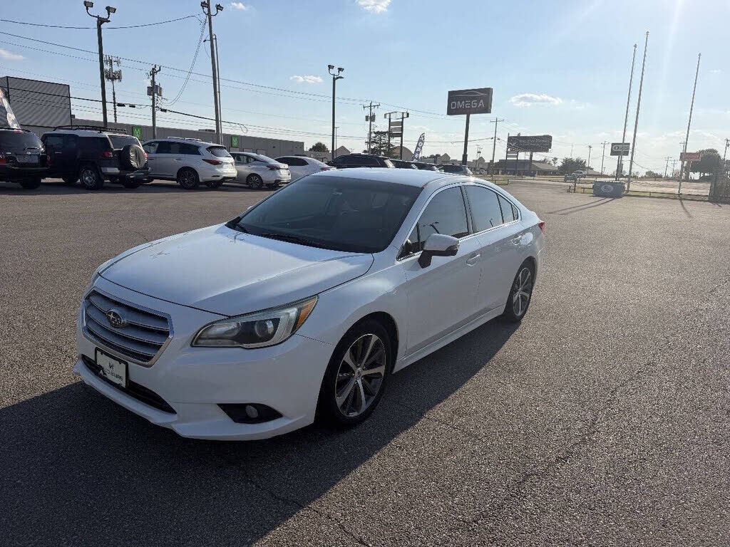 2016 SUBARU Legacy