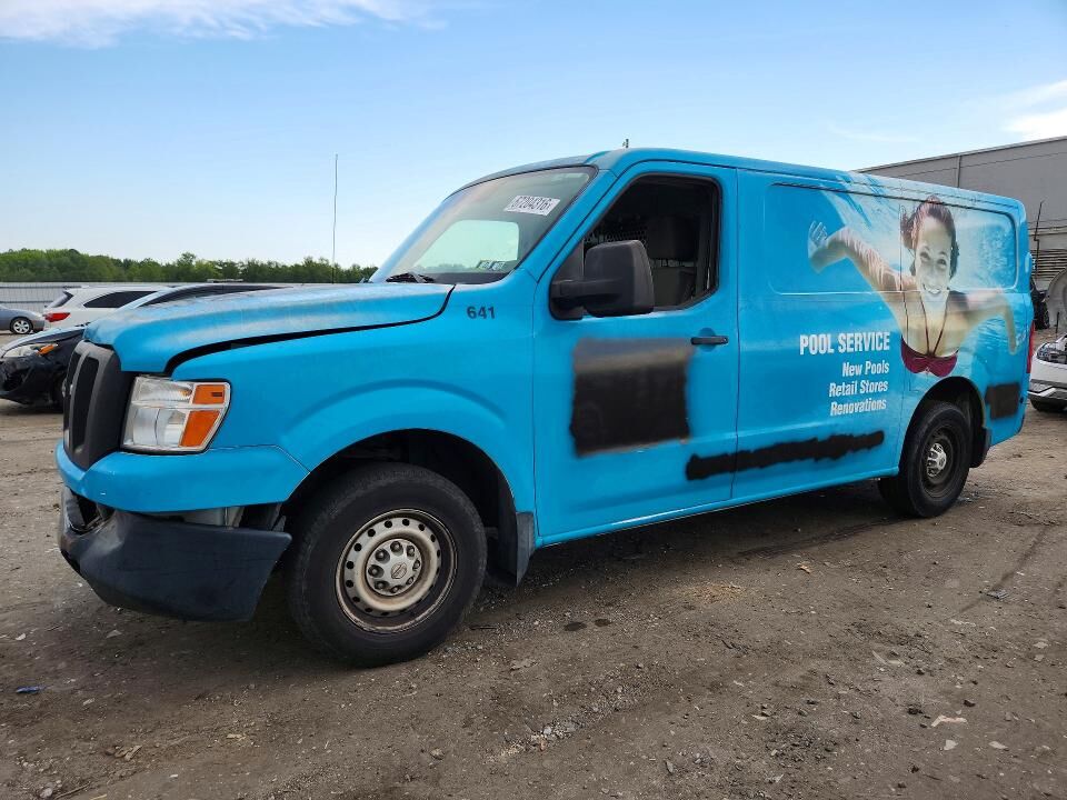 2016 NISSAN NV