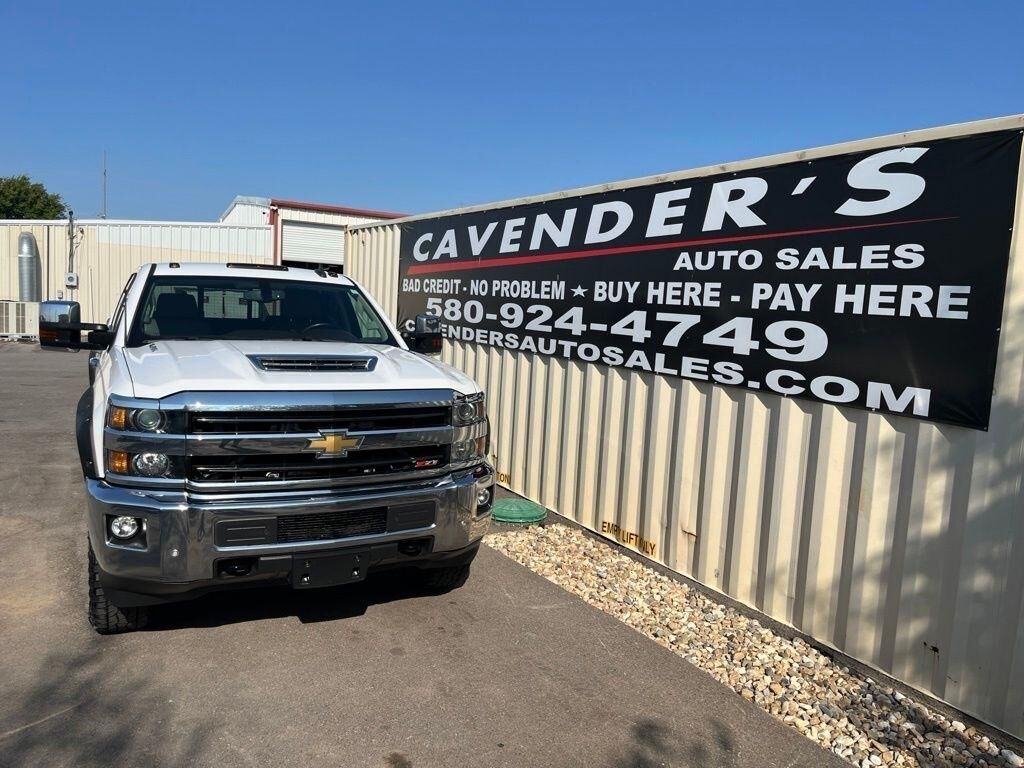 2018 CHEVROLET Silverado