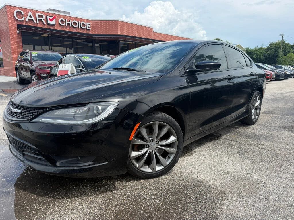 2016 CHRYSLER 200
