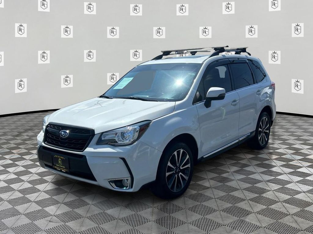 2017 SUBARU Forester