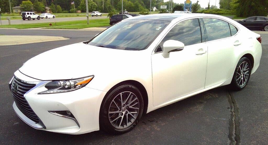 2017 Lexus ES