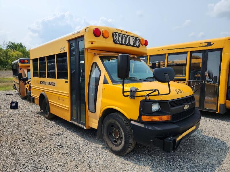 2011 CHEVROLET Express