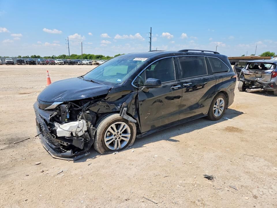 2023 TOYOTA Sienna