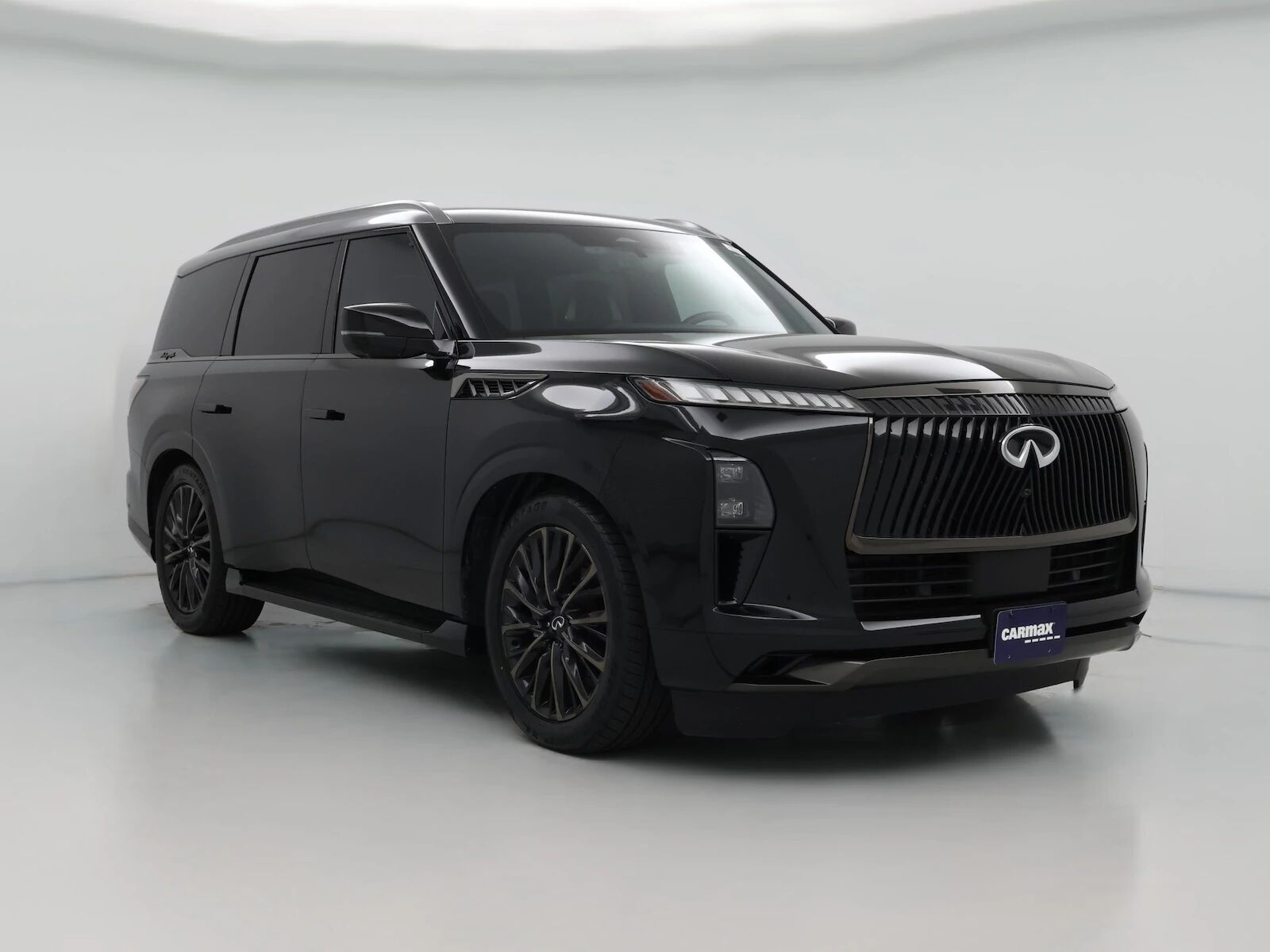 2025 INFINITI QX80