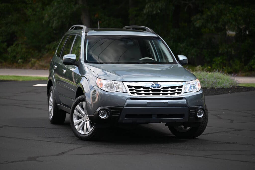 2011 SUBARU Forester