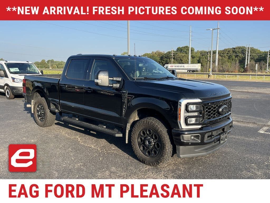 2025 FORD F-250