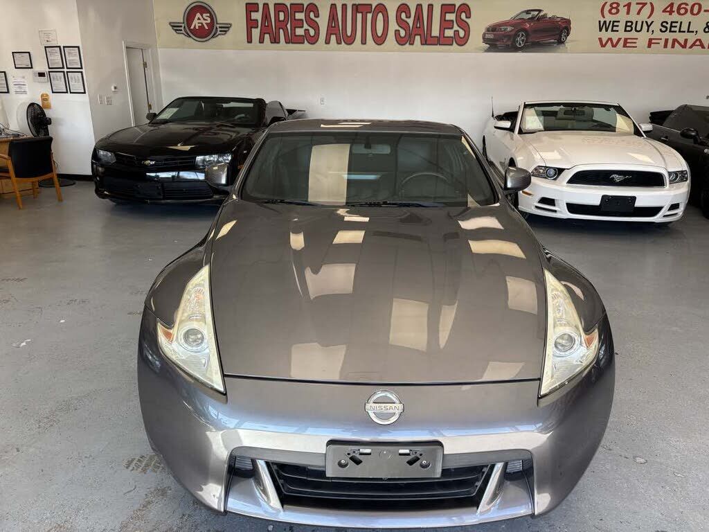 2011 NISSAN 370Z