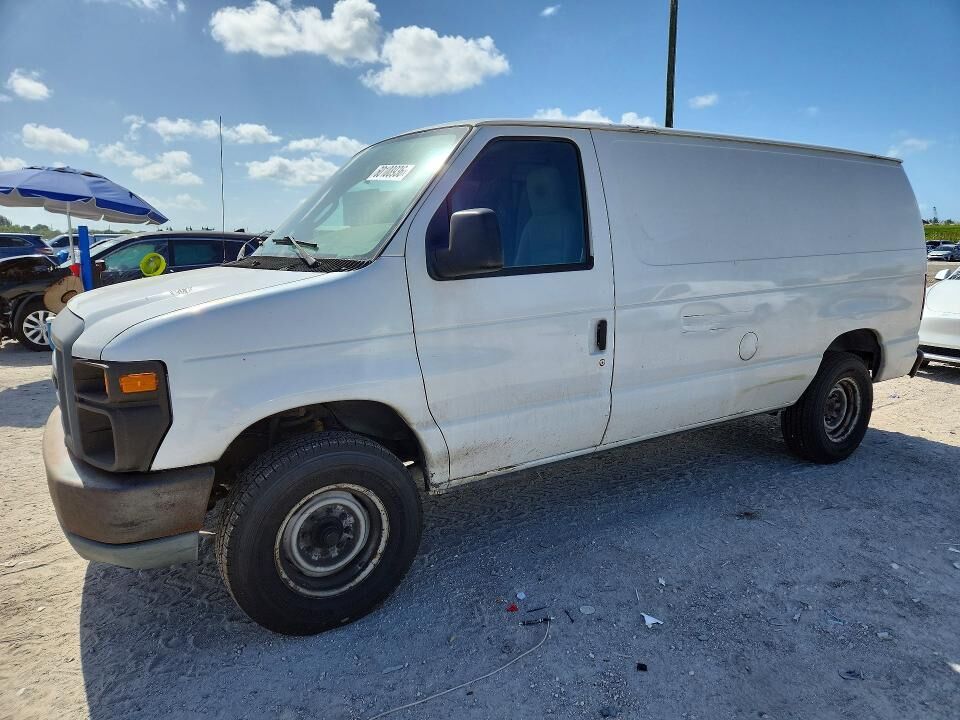 2013 FORD E-250