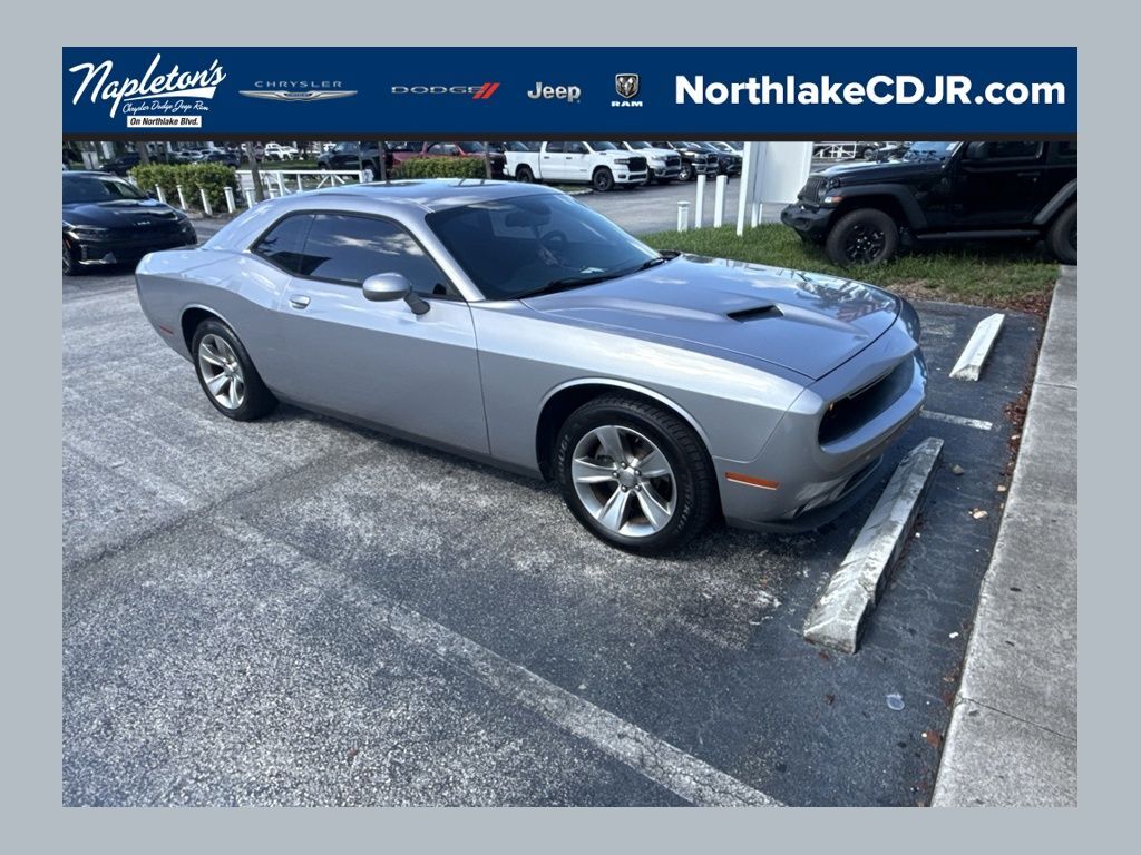 2016 DODGE Challenger