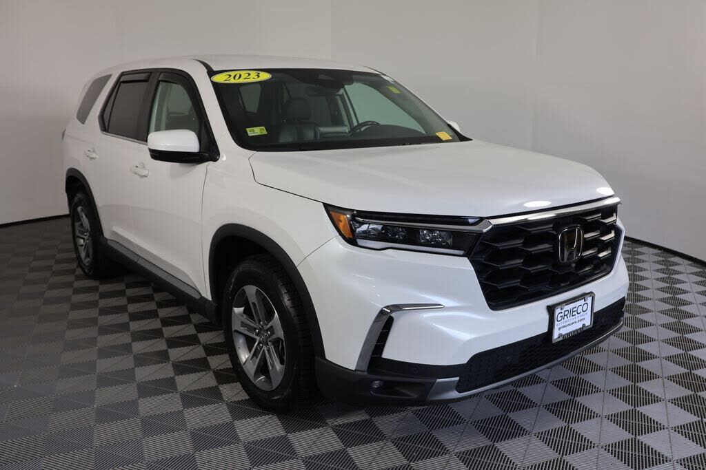 2023 HONDA Pilot