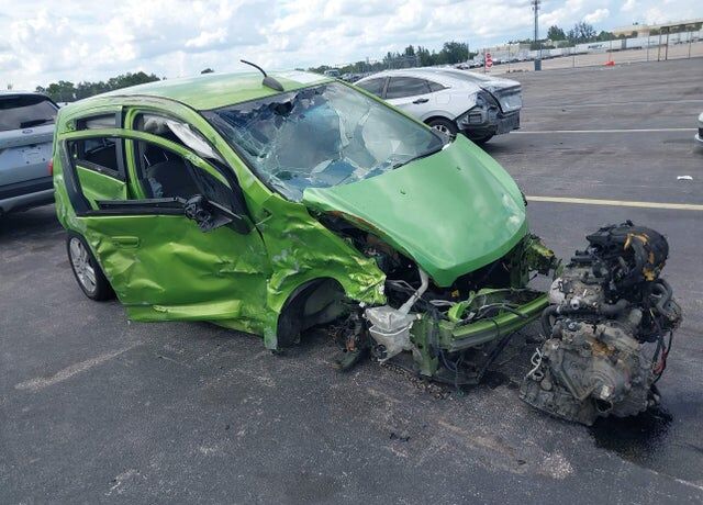 2015 CHEVROLET Spark