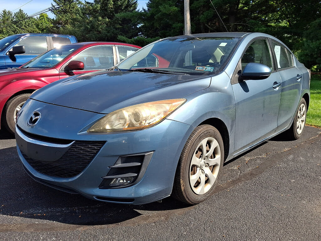 2010 MAZDA Mazda3
