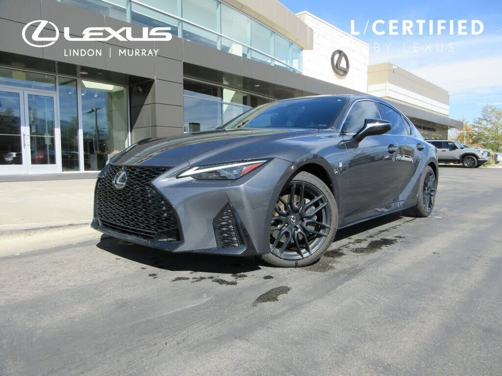 2021 LEXUS IS
