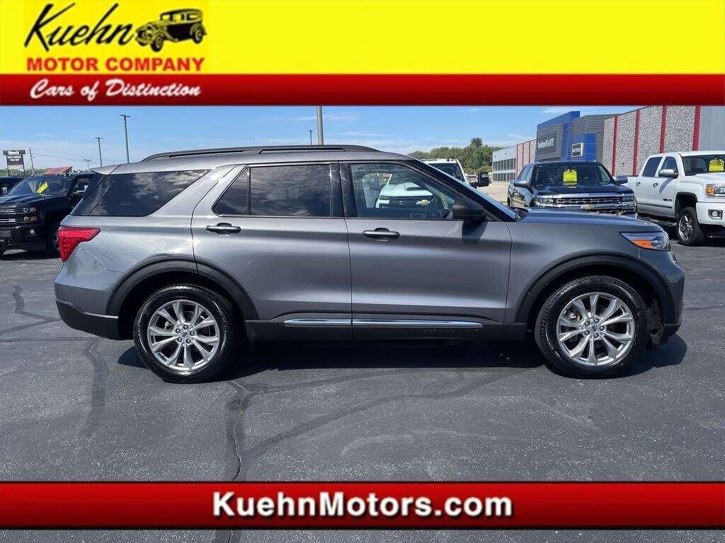 2021 FORD Explorer