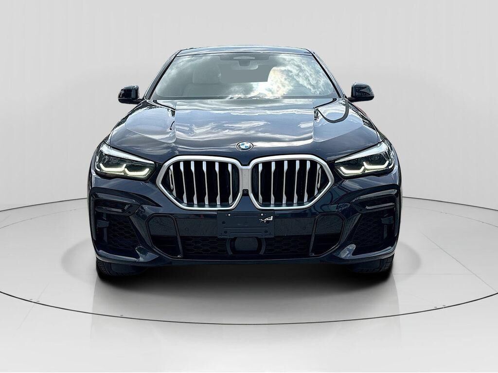 2022 BMW X6