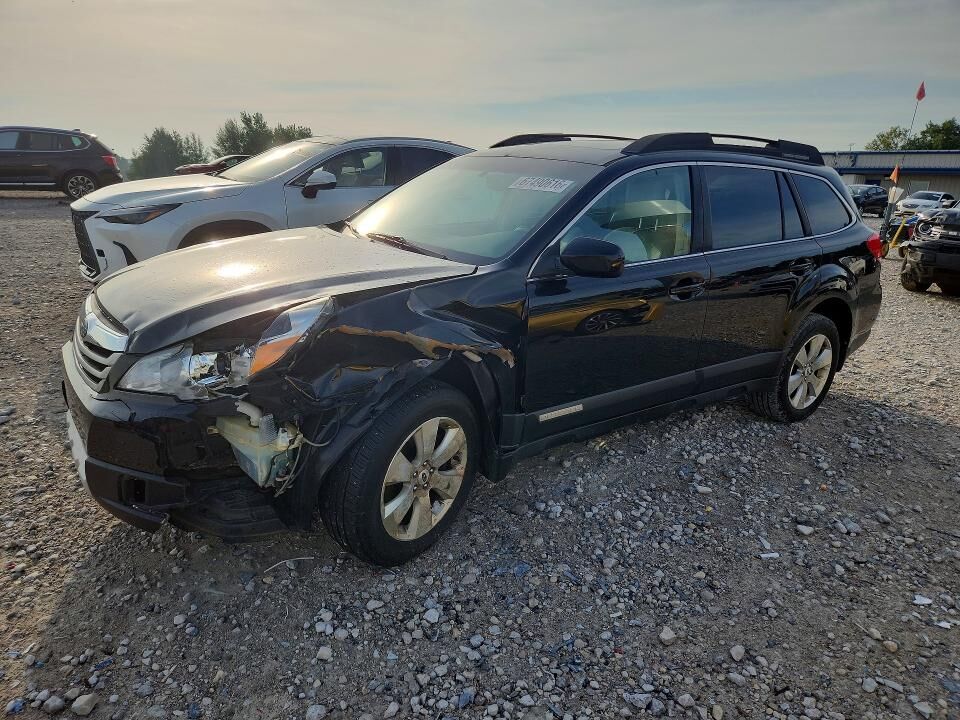 2012 SUBARU Outback