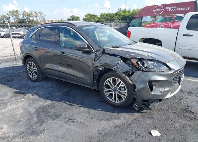 2020 FORD Escape