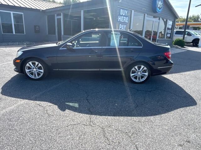 2013 MERCEDES-BENZ C-Class