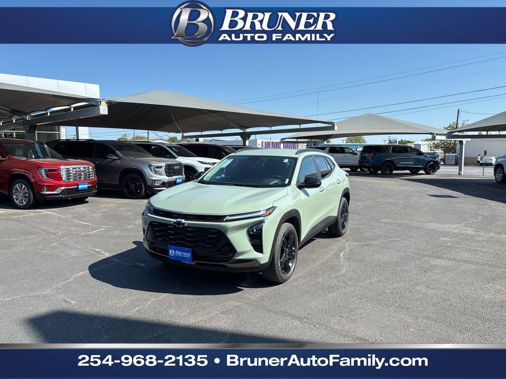 2026 CHEVROLET Trax