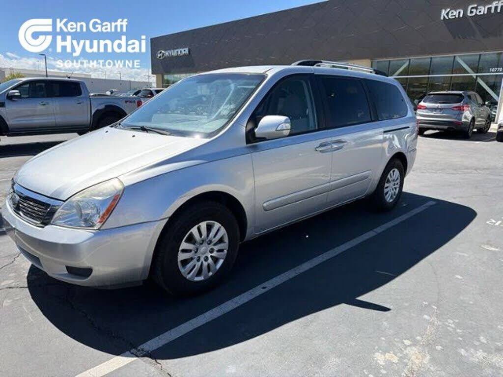 2012 KIA Sedona