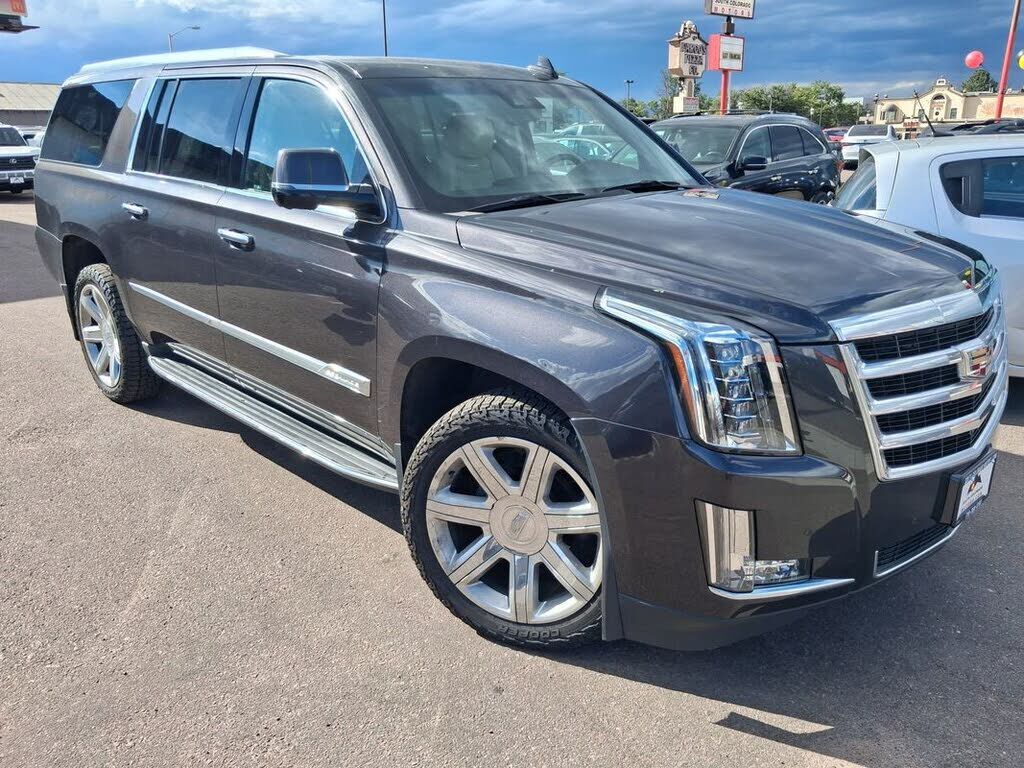 2016 CADILLAC Escalade
