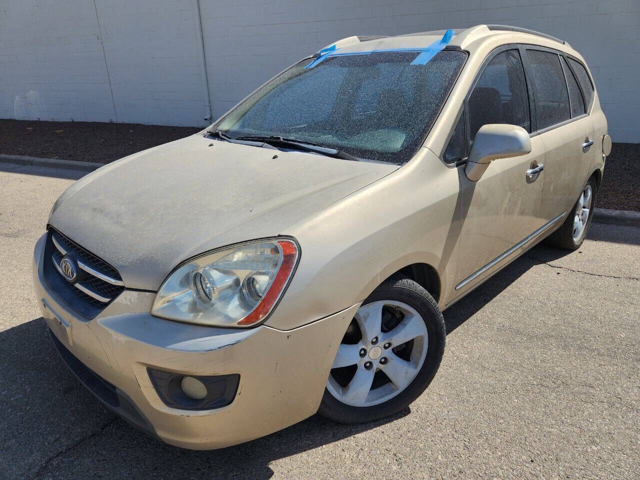 2007 KIA Rondo
