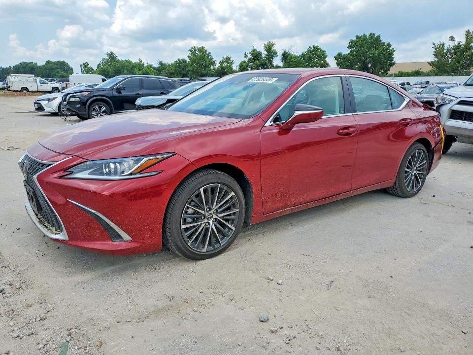 2025 LEXUS ES