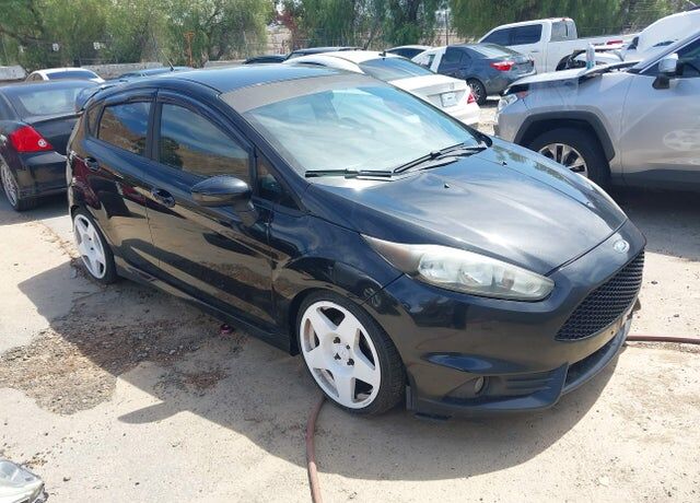 2015 FORD Fiesta