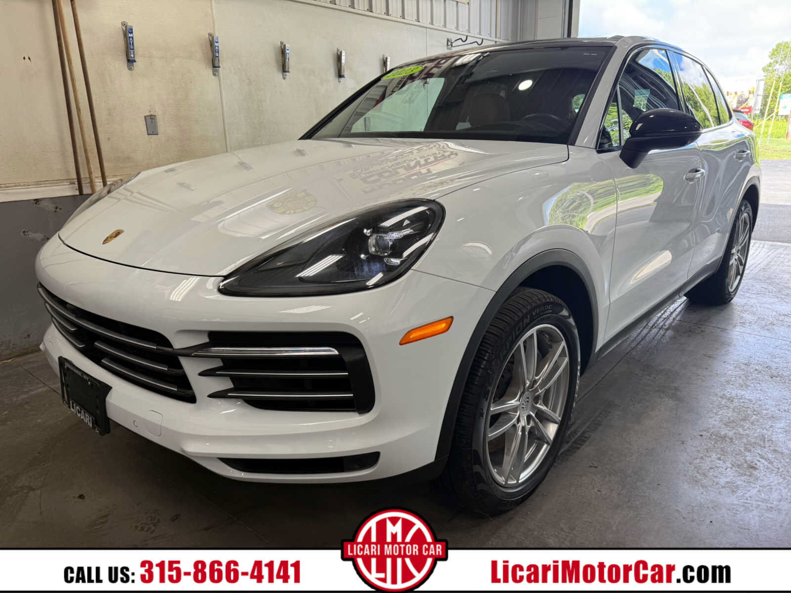 2023 PORSCHE Cayenne