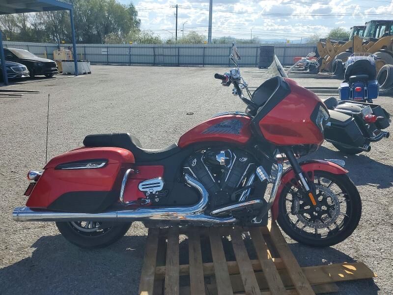 2020 INDIAN MOTORCYCLE Challenger