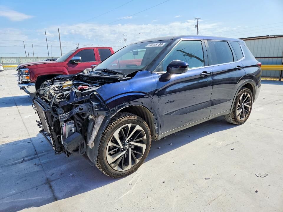 2022 MITSUBISHI Outlander