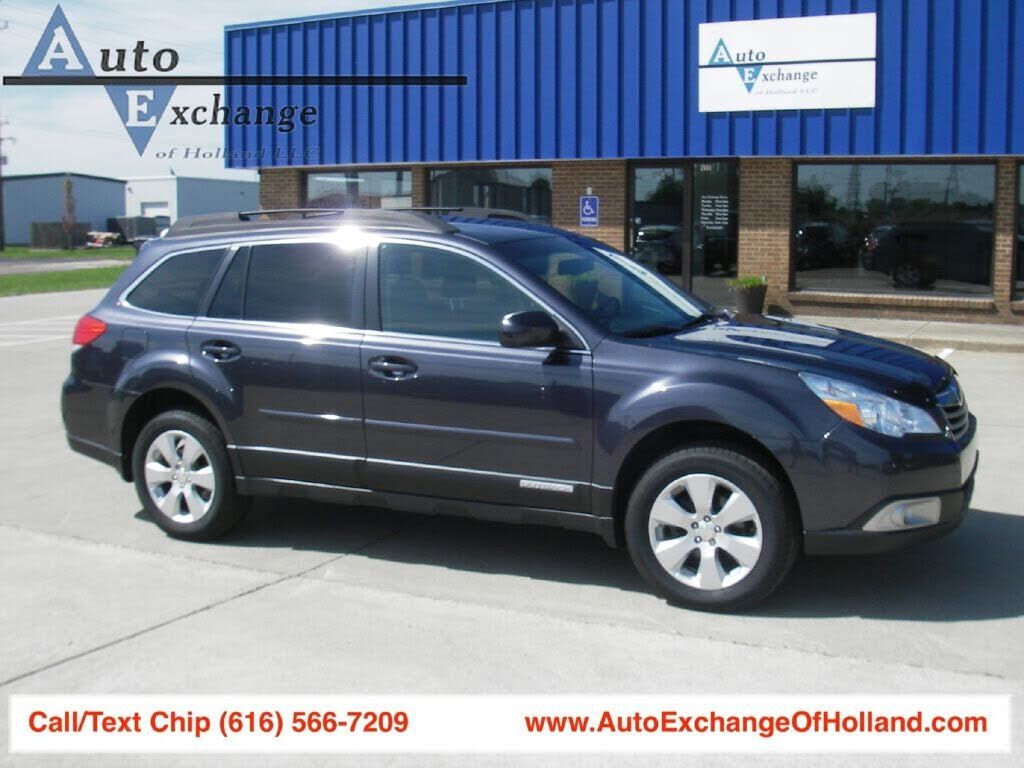 2012 SUBARU Outback