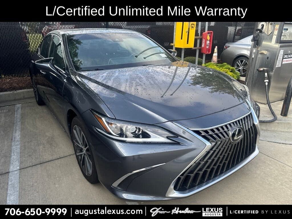 2022 LEXUS ES