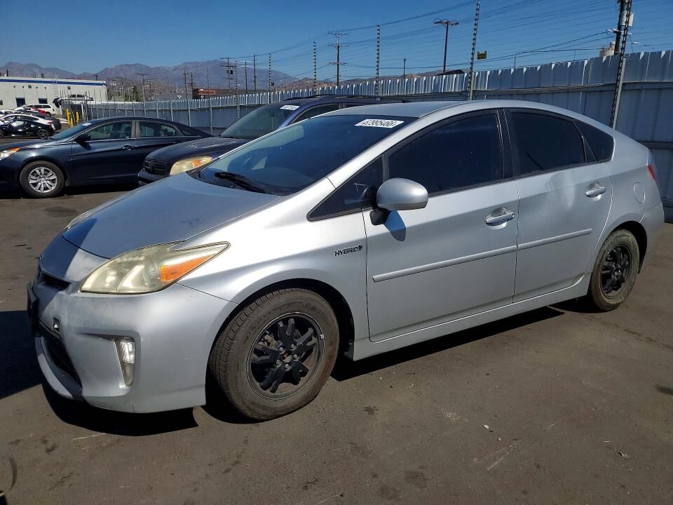 2013 TOYOTA PRIUS