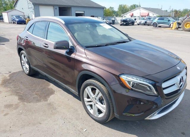2015 MERCEDES-BENZ GLA-Class