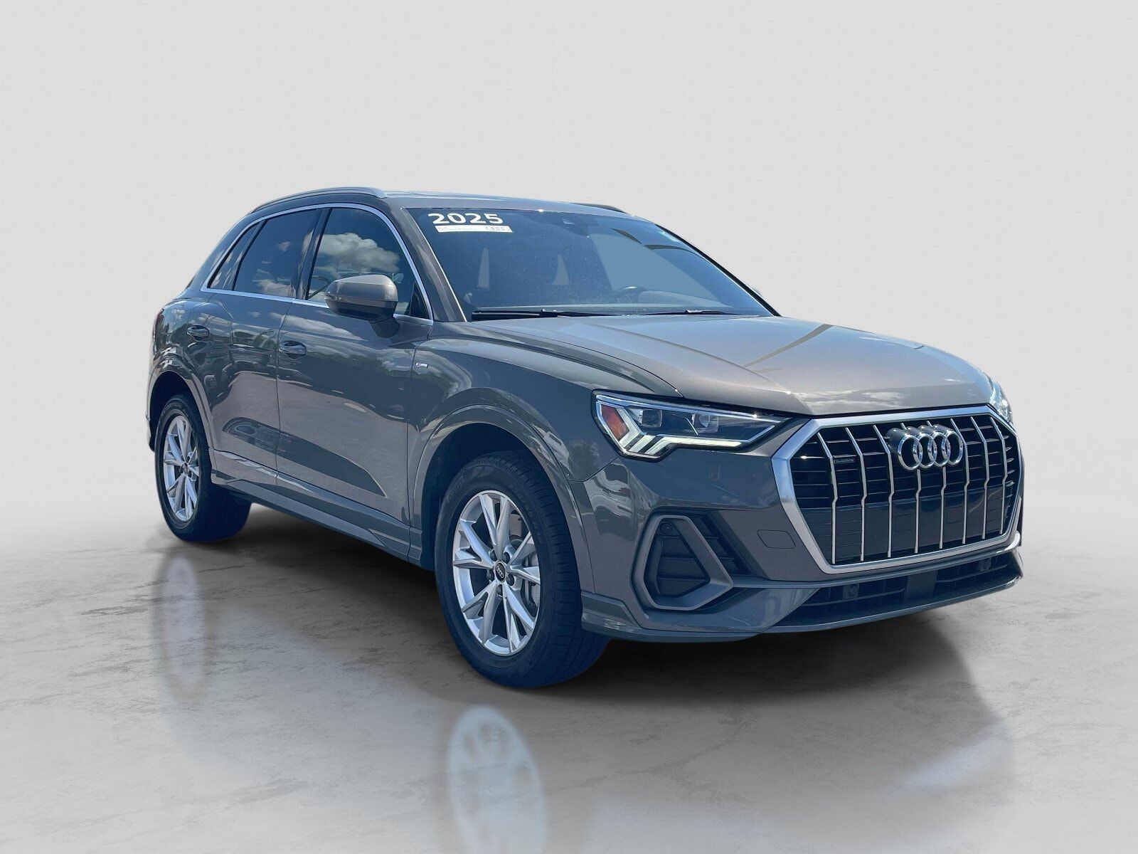 2025 AUDI Q3