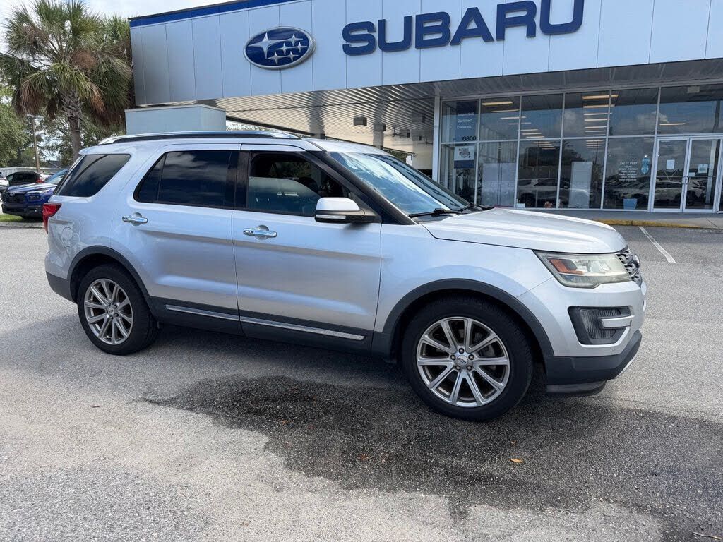 2016 FORD Explorer