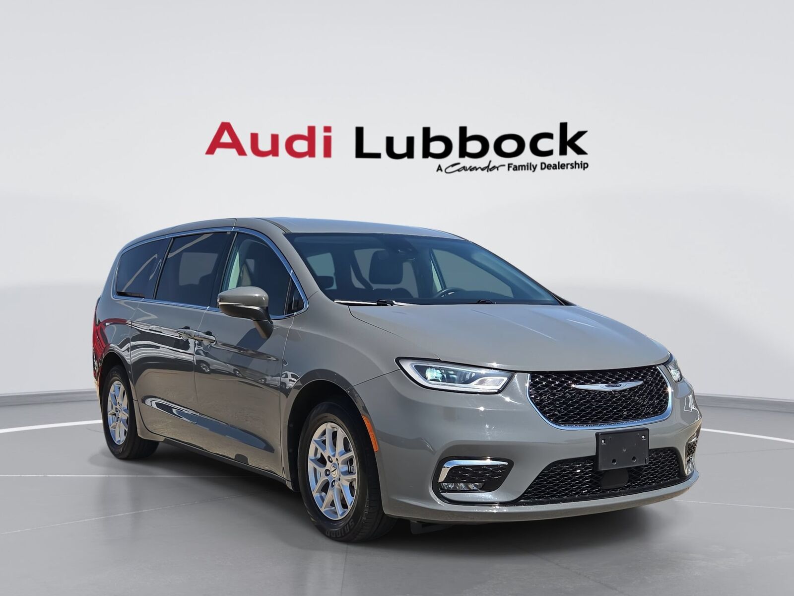 2023 CHRYSLER Pacifica