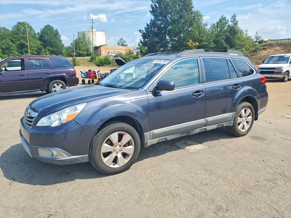 2011 SUBARU Outback