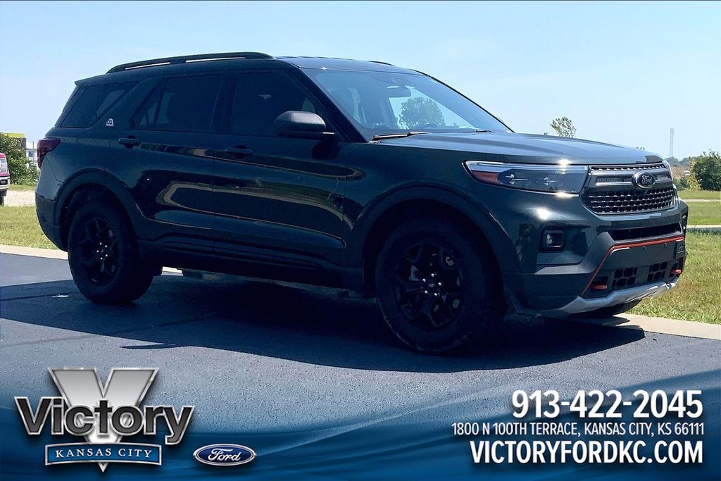2022 FORD Explorer