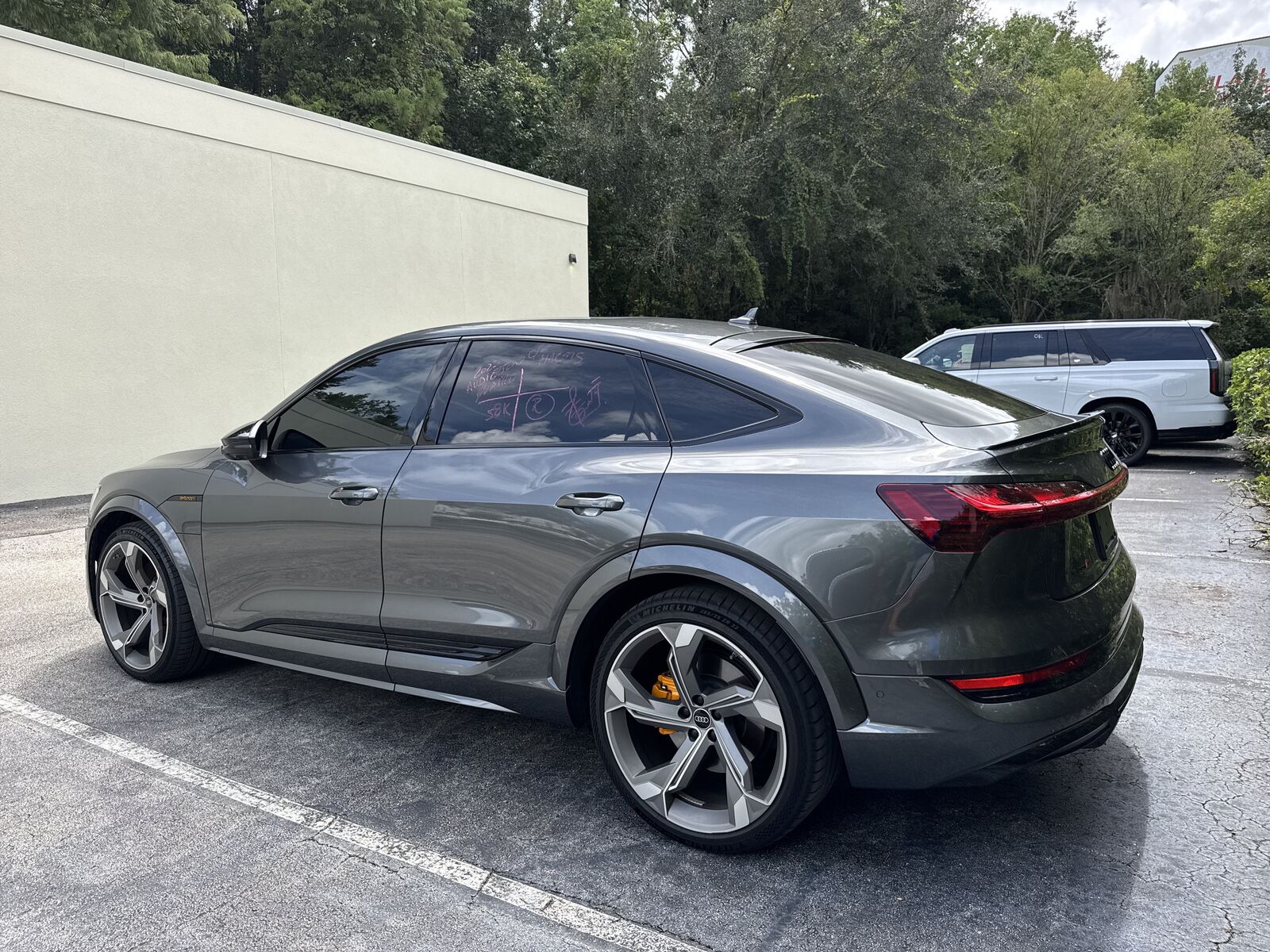 2023 Audi e-tron