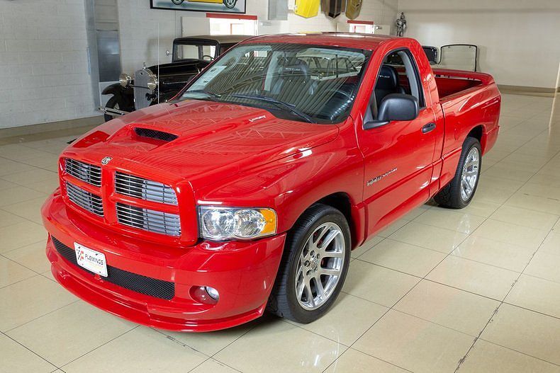 2004 DODGE Ram