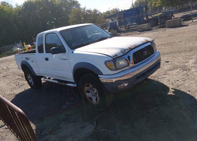 2002 TOYOTA Tacoma