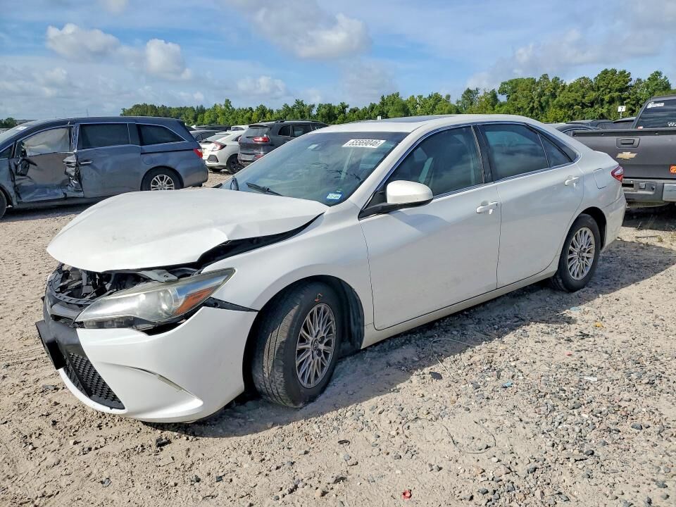 2017 TOYOTA Camry