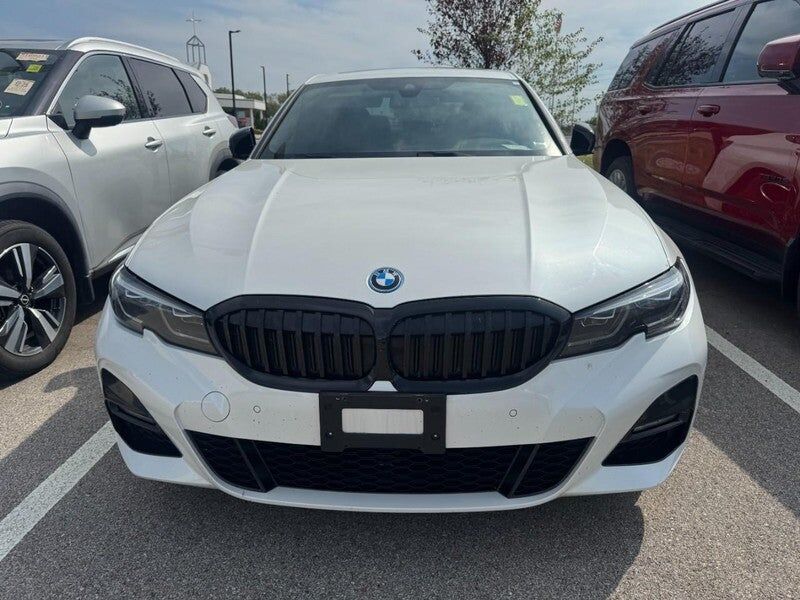 2022 BMW 330e
