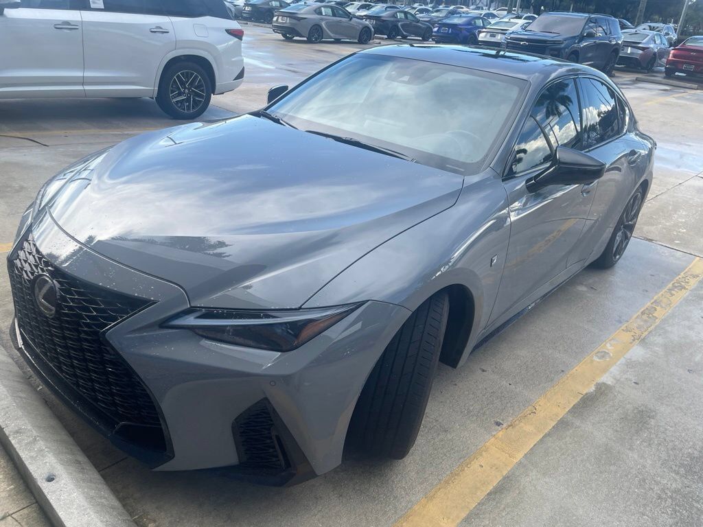 2025 Lexus IS